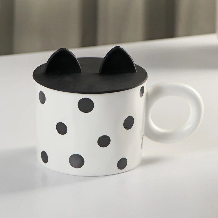 Кружка керамическая с силиконовой крышкой «Мяу», 350 мл, цвет белый и чёрный от компании Интернет - магазин Flap - фото 1
