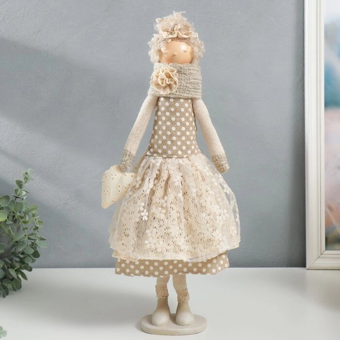Кукла интерьерная "Девушка с кудряшками, платье в горох, с сердцем" 48,5х14х17 см от компании Интернет - магазин Flap - фото 1