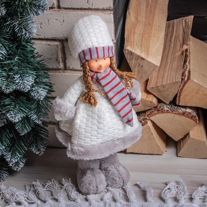 Кукла интерьерная "Малышка в сереньких валенках" 41 см от компании Интернет - магазин Flap - фото 1
