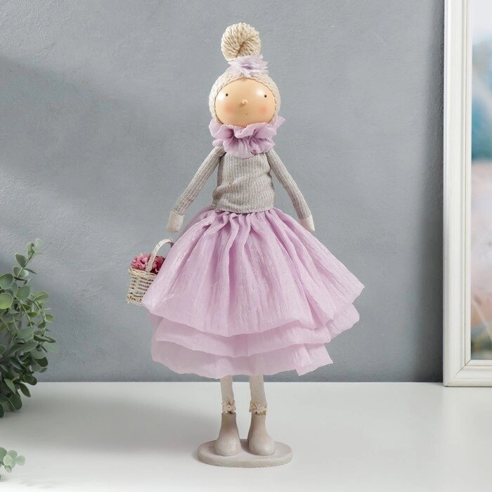 Кукла интерьерная "Малышка в сиреневом наряде, с корзиной цветов" 45,5х17х19 см от компании Интернет - магазин Flap - фото 1