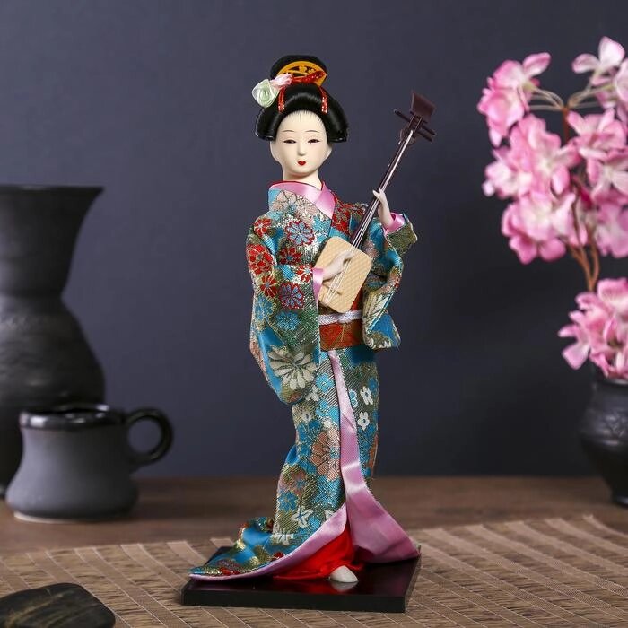 Кукла коллекционная "Гейша в цветочном кимоно с музыкальным инструментом" 30 см от компании Интернет - магазин Flap - фото 1