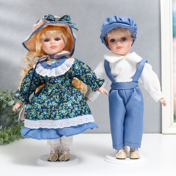 Кукла коллекционная парочка "Аня и Толя, наряды розочки на синем" набор 2 шт 30 см от компании Интернет - магазин Flap - фото 1