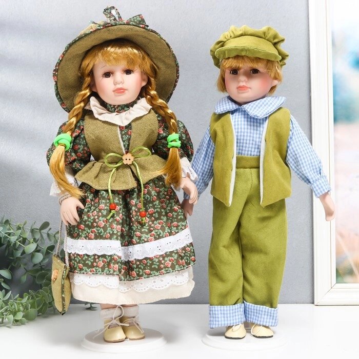 Кукла коллекционная парочка "Вика и Антон, розочки на зелёном" набор 2 шт 40 см от компании Интернет - магазин Flap - фото 1