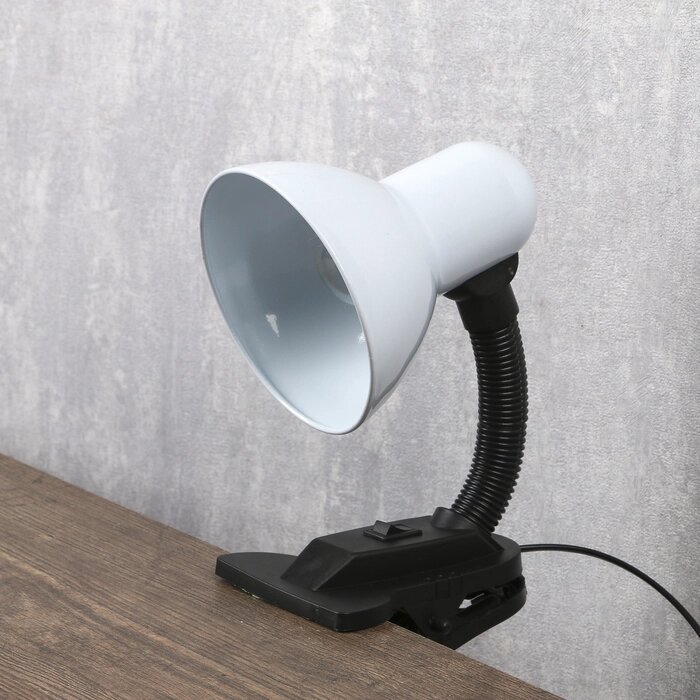 Лампа настольная Е27, с выкл. на зажиме (220В) белая 26х13х11 RISALUX от компании Интернет - магазин Flap - фото 1