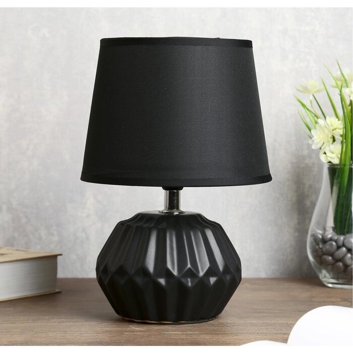 Лампа настольная "Фавия" 1х40Вт Е14 черный 20х20х28 см RISALUX от компании Интернет - магазин Flap - фото 1