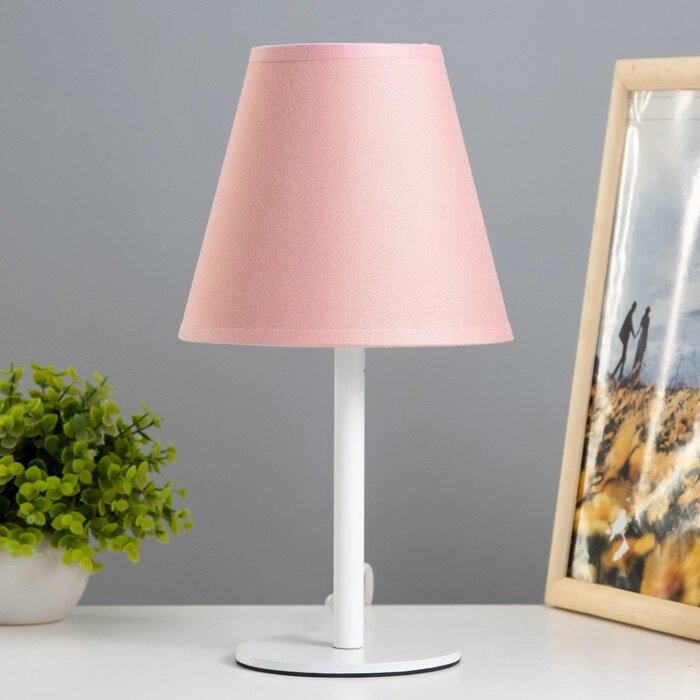 Лампа настольная Jack 1х15Вт Е14 белый/розовый 18х18х32см RISALUX от компании Интернет - магазин Flap - фото 1