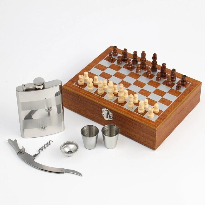 Набор 6 в 1: фляжка 8 oz, воронка, штопор, 2 стопки, шахматы от компании Интернет - магазин Flap - фото 1