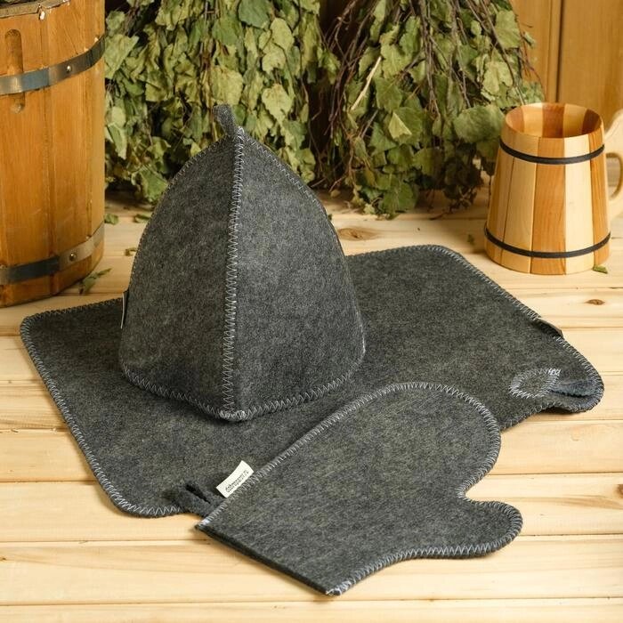 Набор банный серый 3 предмета без вышивки (шапка, варежка, коврик) в плёнке от компании Интернет - магазин Flap - фото 1