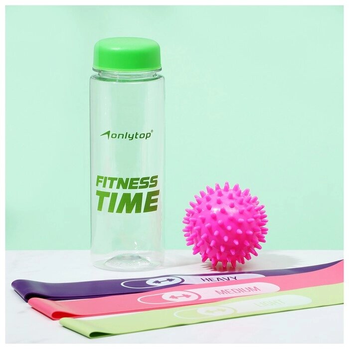 Набор для фитнеса ONLYTOP «На тренировке»: 3 фитнес-резинки, бутылка для воды, массажный мяч от компании Интернет - магазин Flap - фото 1