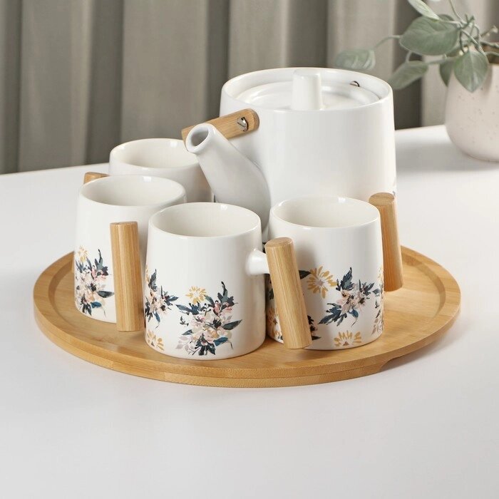 Набор керамический чайный «Сакура», 6 предметов: 4 кружки 250 мл, чайник 1 л, поднос d=29 см, цвет белый от компании Интернет - магазин Flap - фото 1