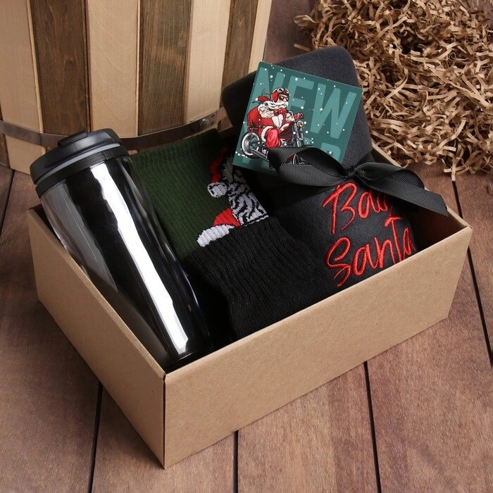 Набор подарочный "Bad Santa" плед, носки, перчатки, термостакан от компании Интернет - магазин Flap - фото 1