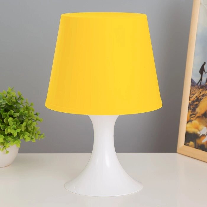 Настольная лампа 1340009 1хE14 15W желтый d=19,5 высота 28см RISALUX от компании Интернет - магазин Flap - фото 1