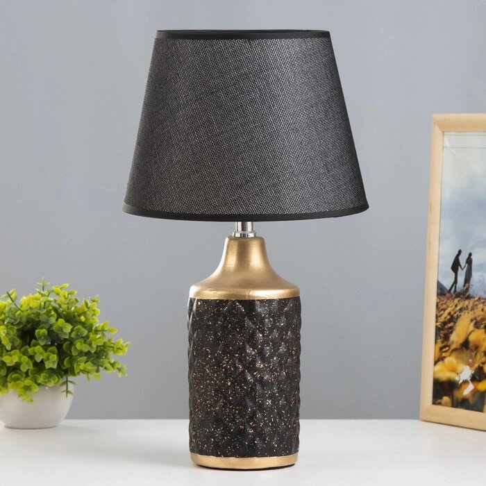 Настольная лампа "Аннет" E14 40Вт черный-золото 23х23х41 см RISALUX от компании Интернет - магазин Flap - фото 1