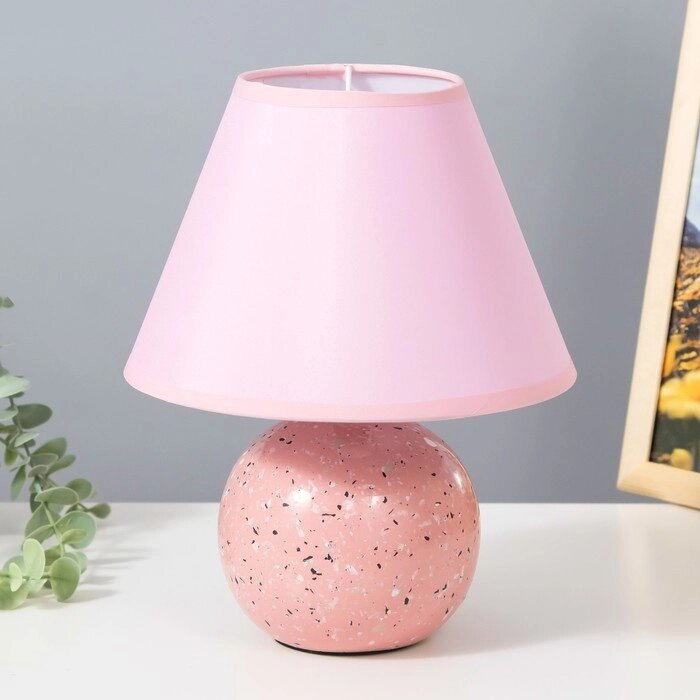 Настольная лампа "Антерс" Е14 40Вт розовый 20х20х25 см RISALUX от компании Интернет - магазин Flap - фото 1