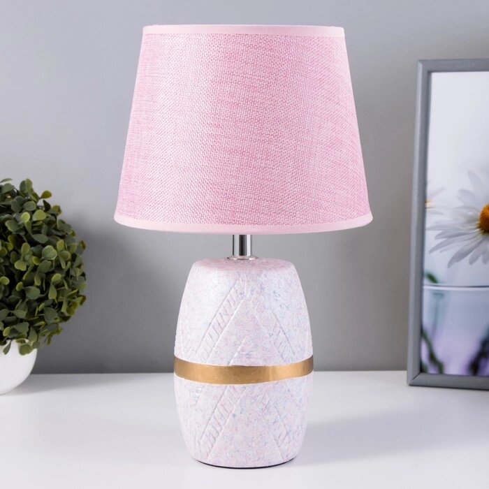 Настольная лампа "Изабелла" Е14 40Вт розовый 20х20х34 см RISALUX от компании Интернет - магазин Flap - фото 1