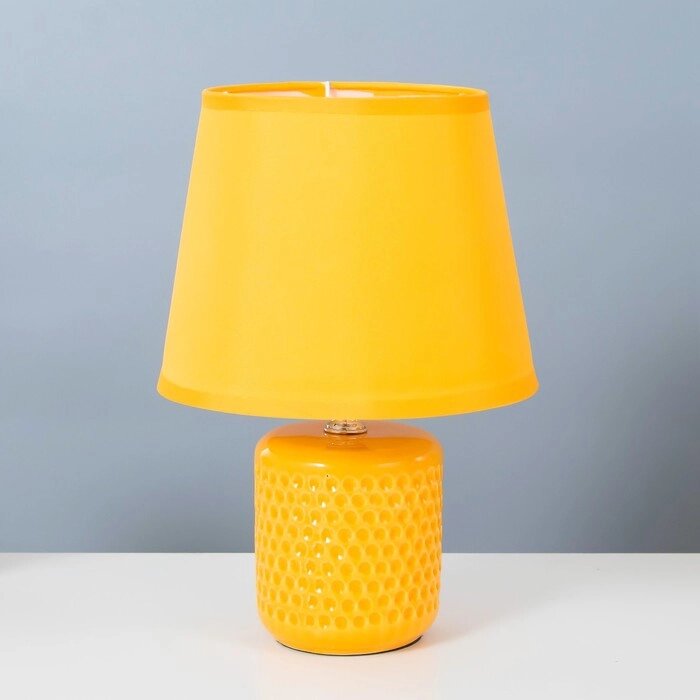 Настольная лампа "Манолия" Е14 40Вт желтый 18х18х27 см RISALUX от компании Интернет - магазин Flap - фото 1