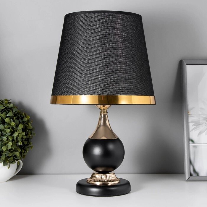 Настольная лампа Римини 1x60Вт E27 черно-золотой 24,5х24,5х40,5 см RISALUX от компании Интернет - магазин Flap - фото 1