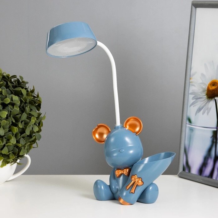 Настольная лампа с точилкой "Мишка" LED 2Вт 3000К USB АКБ синий 15х14х30 см от компании Интернет - магазин Flap - фото 1