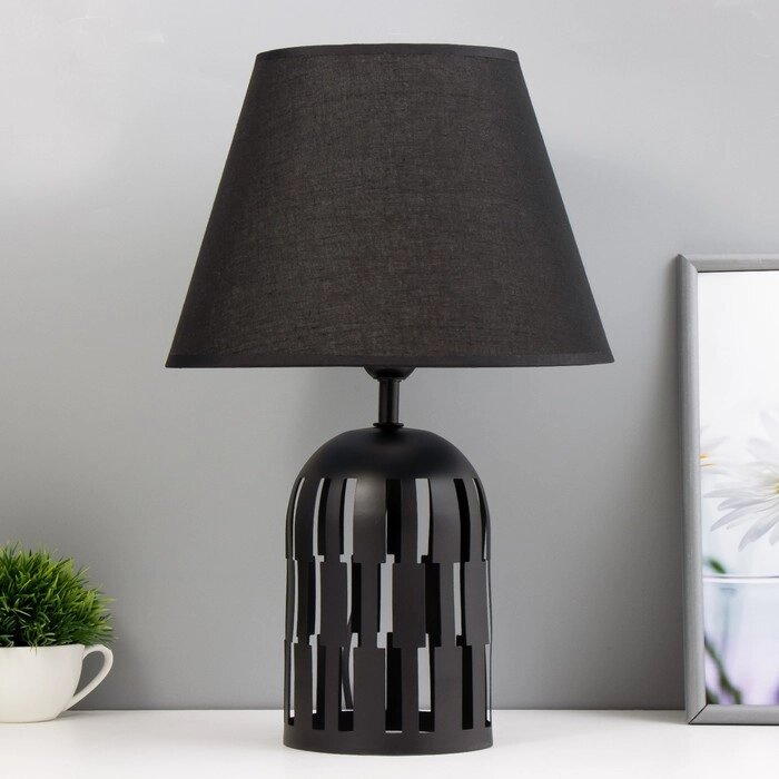 Настольная лампа "Трезария" E14 40Вт черный 27х27х42 см RISALUX от компании Интернет - магазин Flap - фото 1