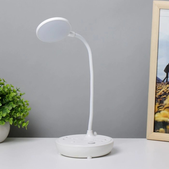 Настольная лампа "Универсал" LED 5Вт 3000К 2 розетки 2хUSB2.0 белый 13х13х37см RISALUX от компании Интернет - магазин Flap - фото 1