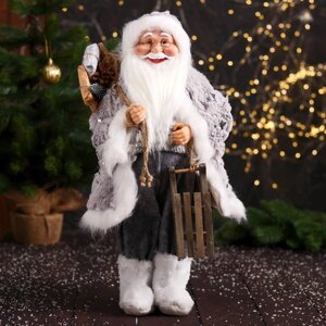 Дед Мороз "В свитере и меховых ботинках, с санками" 47 см, бело-серый