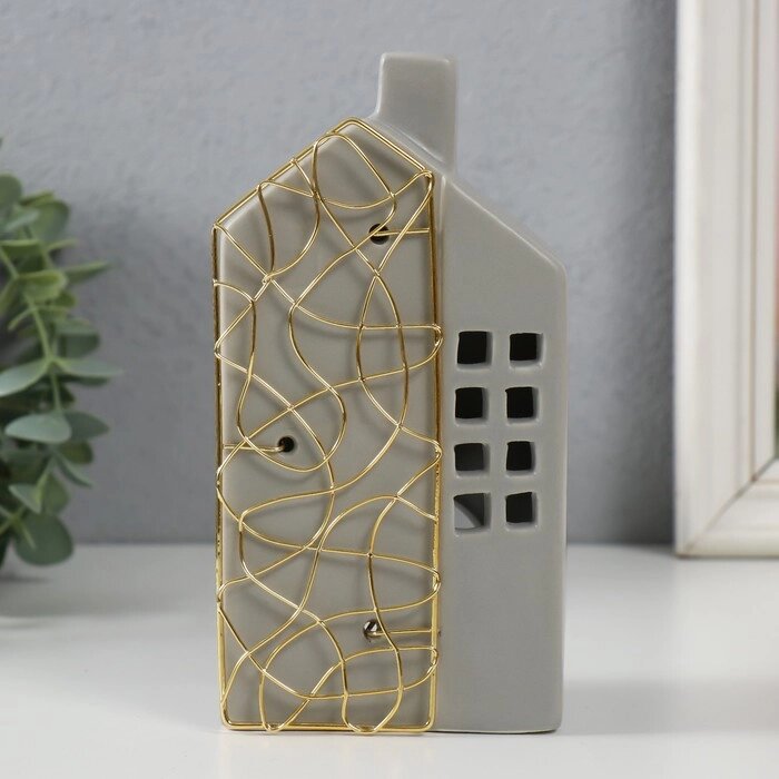 Подсвечник керамика, металл на 1 свечу "Дом" серый с золотом 9х6,3х16,7 см от компании Интернет - магазин Flap - фото 1