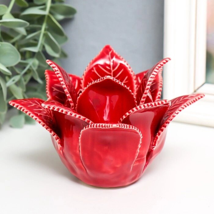 Подсвечник керамика на 1 свечу "Листья розы" d-4,2 см красный 13х13х9 см от компании Интернет - магазин Flap - фото 1