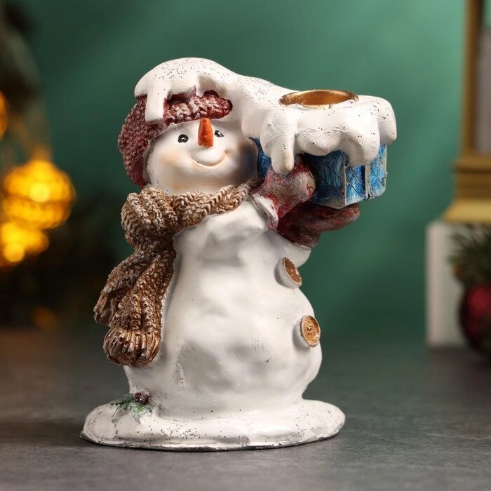 Подсвечник "Снеговичок с подарком" 12см от компании Интернет - магазин Flap - фото 1