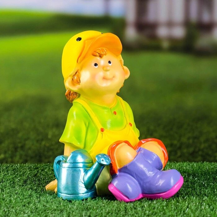 Садовая фигура "Мальчик в кепке-уточке" 16x17x19см от компании Интернет - магазин Flap - фото 1