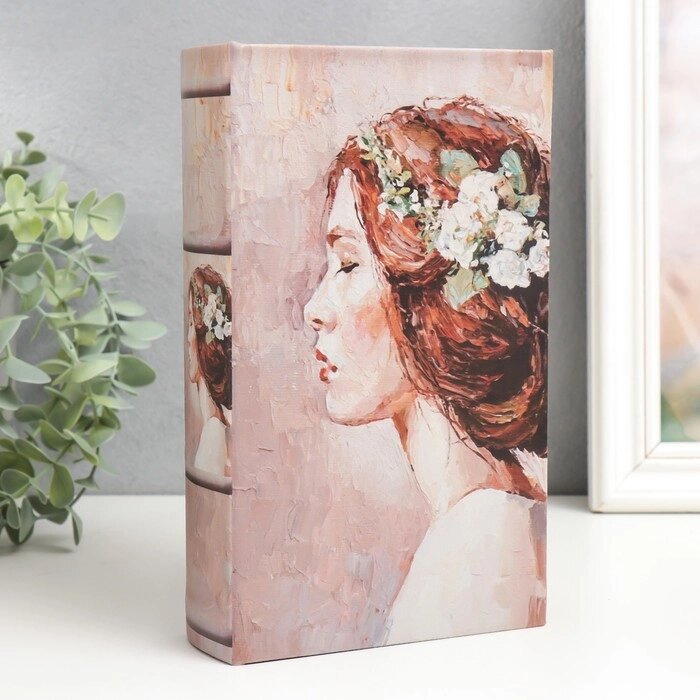 Сейф-книга дерево кожзам "Профиль девушки с цветами в волосах" 21х13х5 см от компании Интернет - магазин Flap - фото 1