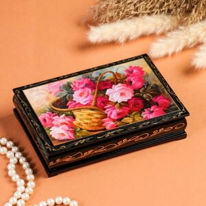 Шкатулка «Розовые цветы в корзинке», 1116 см, лаковая миниатюра