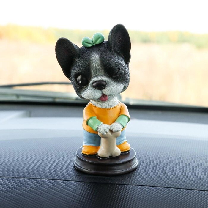 Собачка на панель авто, качающая головой, французский бульдог от компании Интернет - магазин Flap - фото 1