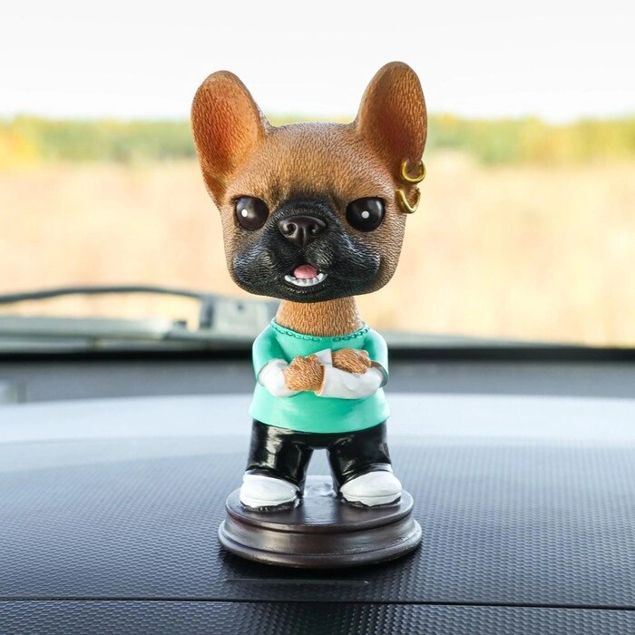 Собачка на панель авто, качающая головой, французский бульдог от компании Интернет - магазин Flap - фото 1