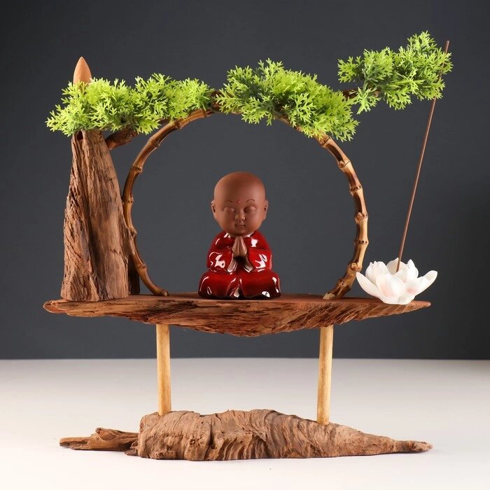 Сувенир дерево, фарфор "Маленький Будда в красном" с подставкой для благовонии 35х35х9,5 см от компании Интернет - магазин Flap - фото 1