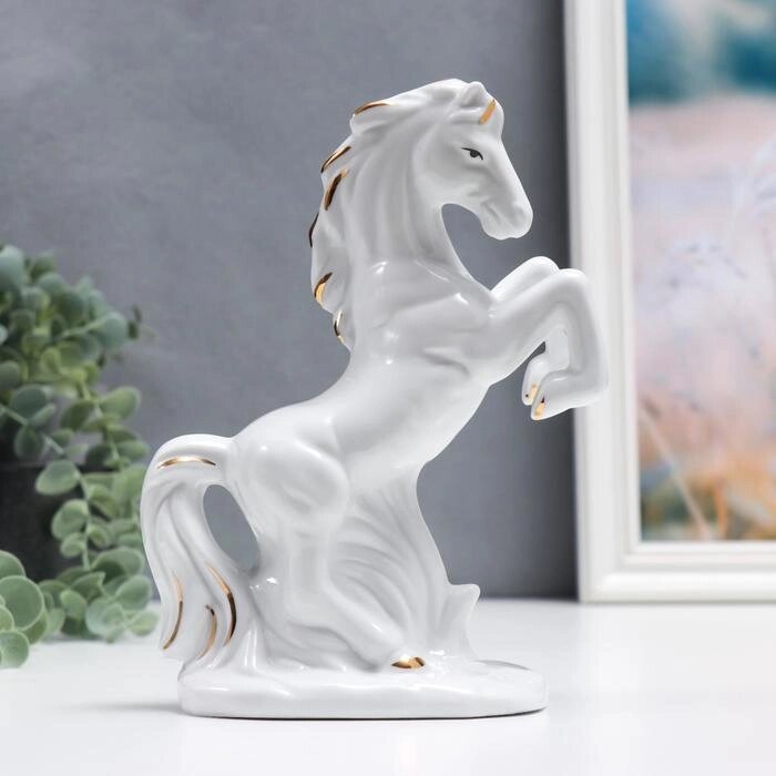 Сувенир керамика "Белый конь" 18 см от компании Интернет - магазин Flap - фото 1