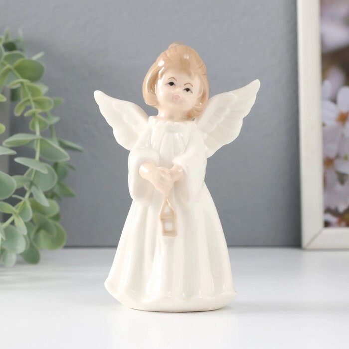 Сувенир керамика "Девочка-ангел с фонариком" 8,5х5,3х12,5 см от компании Интернет - магазин Flap - фото 1