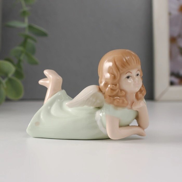 Сувенир керамика "Девочка-ангел в зелёном платье лежит" 9х7х5,5 см от компании Интернет - магазин Flap - фото 1