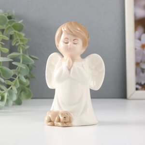 Сувенир керамика "Малыш-ангел со спящим щенком молится" 7,5х5,7х12 см