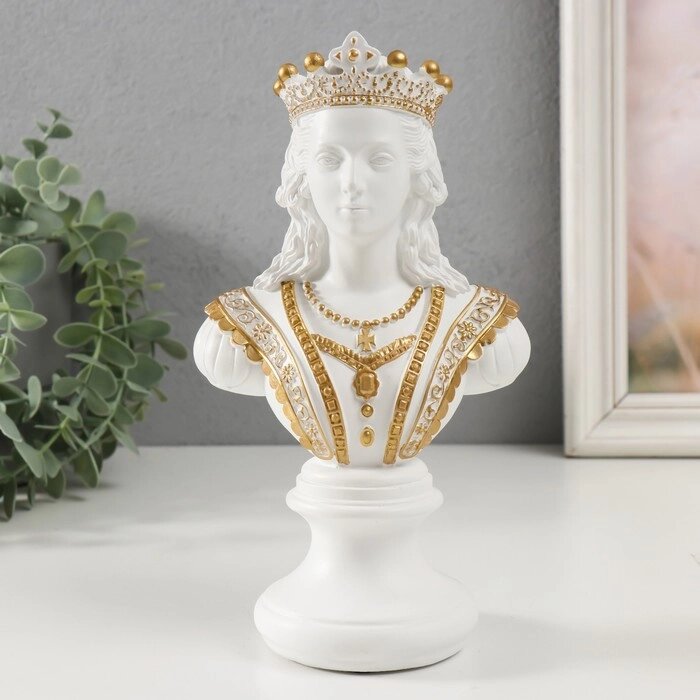 Сувенир полистоун "Бюст. Королева" белый с золотом 9х12,5х22 см от компании Интернет - магазин Flap - фото 1