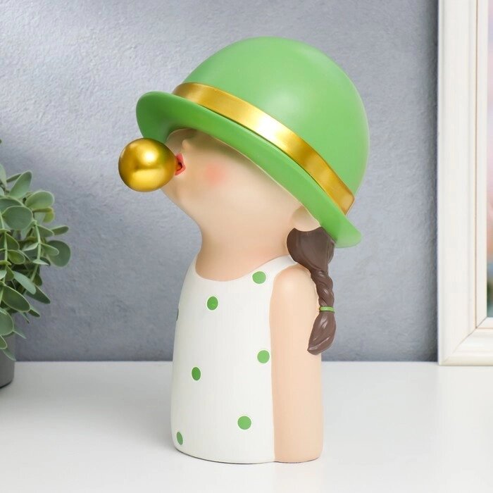 Сувенир полистоун "Малышка в зелёной шляпке, с золотым пузырём" зелёный горох 26х15х18 см от компании Интернет - магазин Flap - фото 1