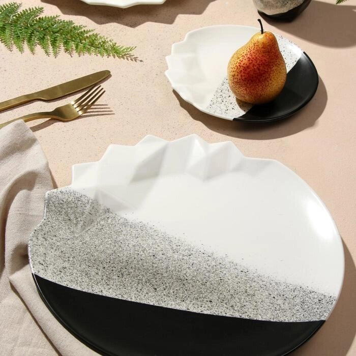 Тарелка керамическая «Снежные горы», 27 см, цвет чёрно-белый от компании Интернет - магазин Flap - фото 1