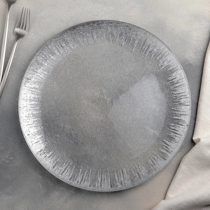 Тарелка стеклянная подстановочная Magistro «Бурлеск», d=33 см, цвет серебряный от компании Интернет - магазин Flap - фото 1