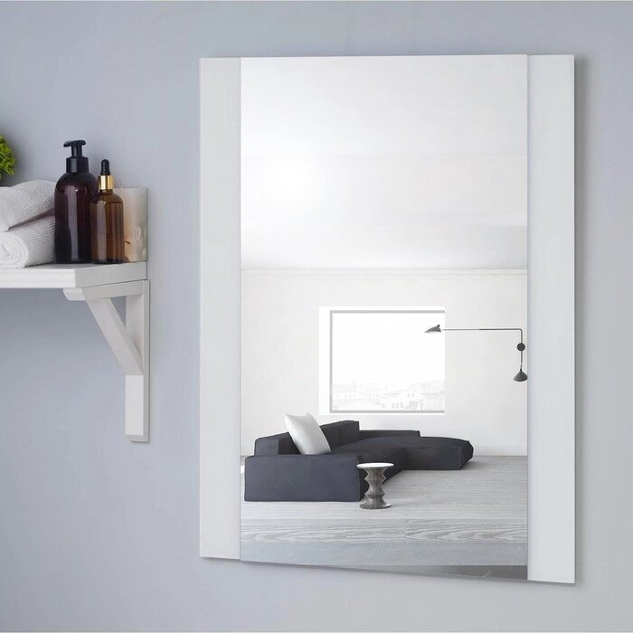 Зеркало , настенное, 67х52см, с декоративными вставками (цвет вставки белый) от компании Интернет - магазин Flap - фото 1