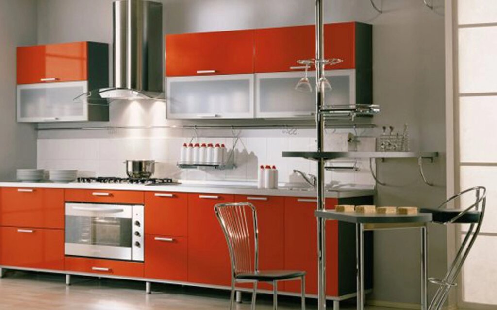 Кухонный гарнитур 06 от компании ExpertMK - производство корпусной мебели - фото 1