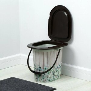 Альтернатива Ведро-туалет, h = 38 см, 17 л, съёмный стульчак, бежевое, крышка микс