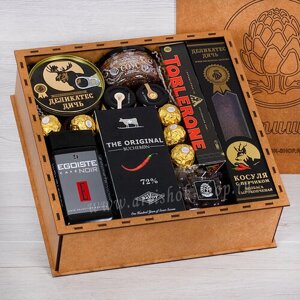 Брутальный подарочный набор с кофе, шоколадом и мясными изделиями ART-Box артишок №2224