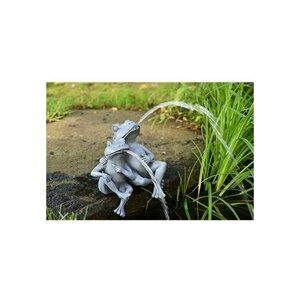 Фигура для фонтана в пруду "Лягушачья пара", цвет каменно-серый, Heissner, Германия
