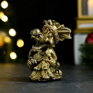 Фигура Дракон с елкой старое золото, 6х4х4см
