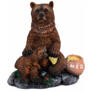 Фигура садовая Медведь с медвежонком у бочки меда, 20х29х30 см