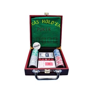 Игра настольная 'Казино'Игра в покер/Покер в деревянном кейсе. В набор входит 100 фишек, фишка дилера, сукно, 2 колоды карт, 5 зариков. Размер набора: 38 х 13 х 6 см. (6641).
